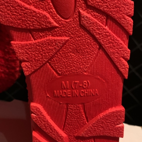 RED SOFT AND FUZZY SLIPPER BOOTIES 
(New Without Tags) - Picture 13 of 14